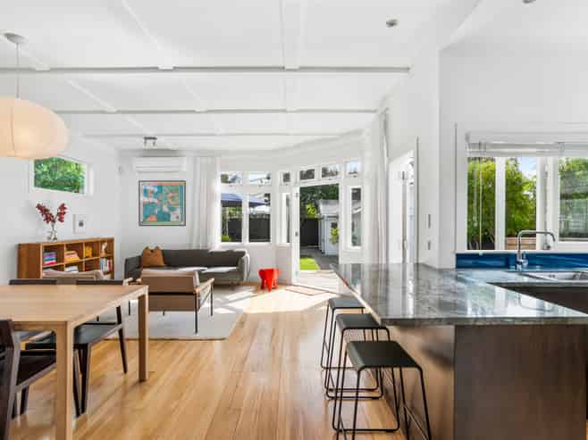 28 Buxton Street, Point Chevalier