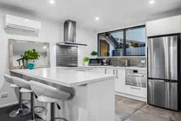68B Travis Road, Burwood