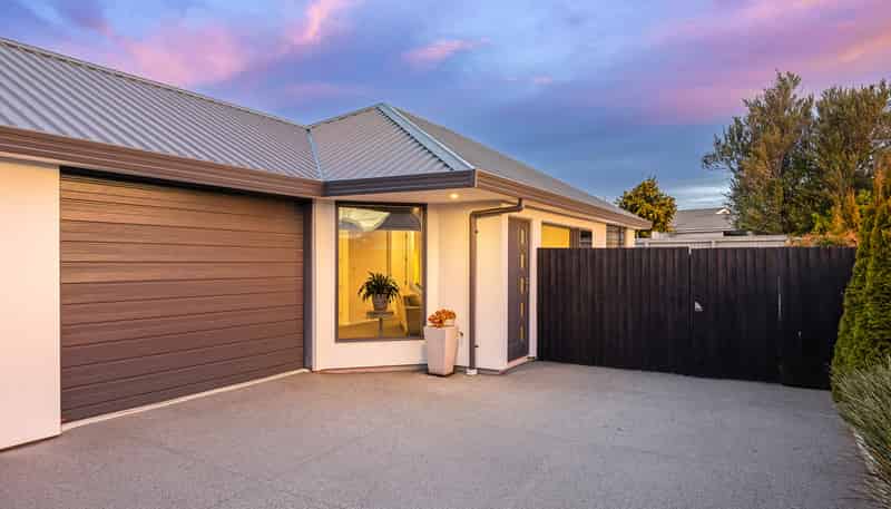 68B Travis Road, Burwood