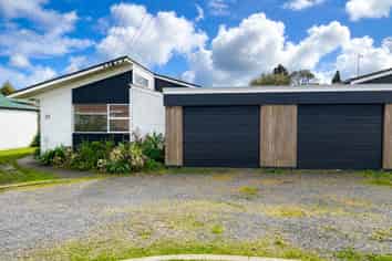 33 Berkley Avenue, Hillcrest