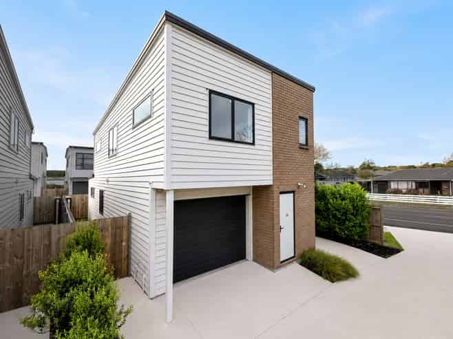 53A Sunderlands Road, Half Moon Bay