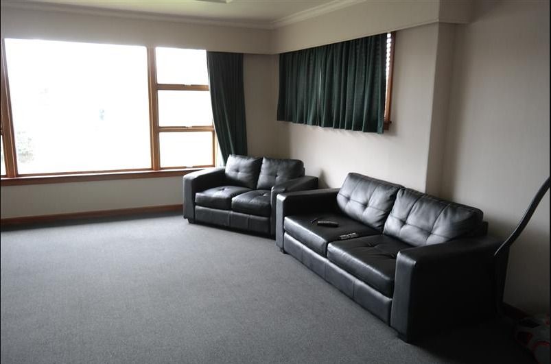 1 bedroom unit with ensuite. 3