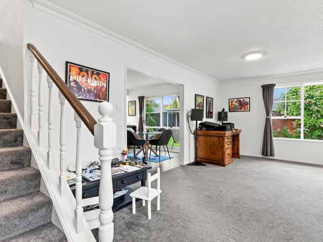 2/23 Montclare Avenue, Ilam
