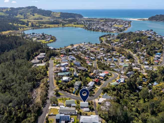 66 Windsor Drive, Tairua