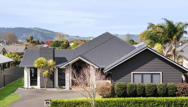 4 Isobel Hodgson Drive, Cambridge