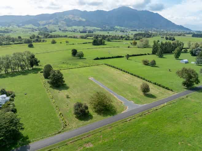  Strange Road, Te Aroha