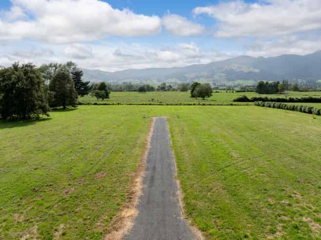  Strange Road, Te Aroha