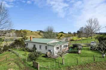 2192 Omana Road, Tangiteroria