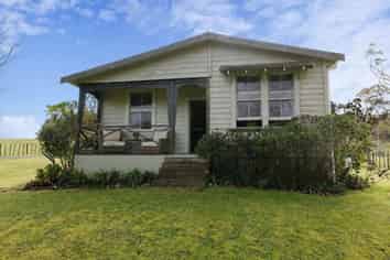 2192 Omana Road, Tangiteroria