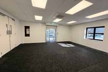 Perfect central Lower Hutt option