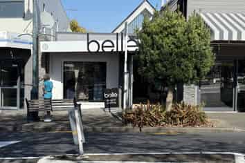 High-profile retail opportunity