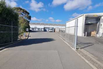 Small warehouses - OPEX included