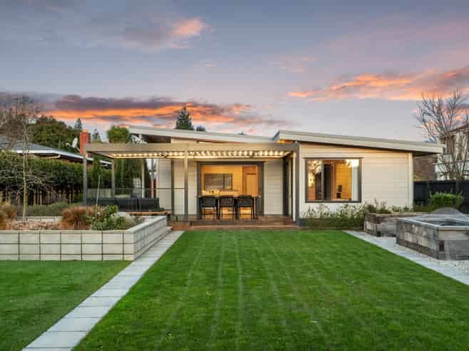 7 Yardley Street, Avonhead