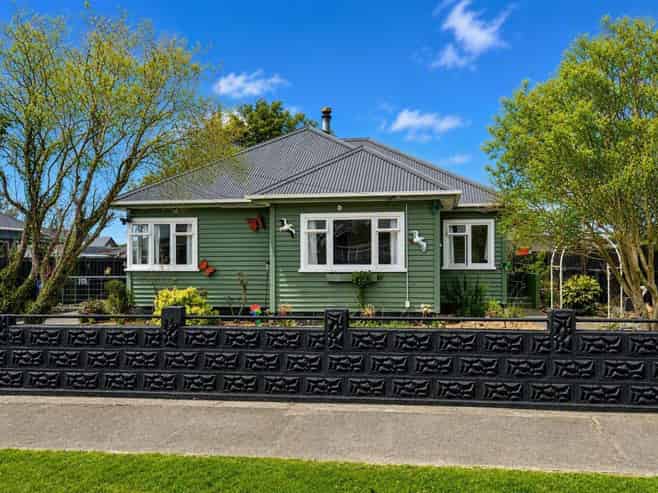 27 Rutland Street, Levin