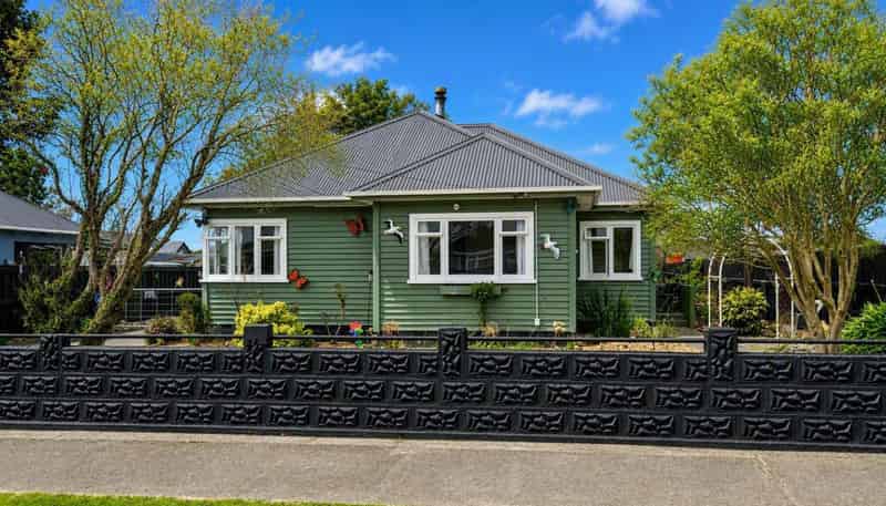 27 Rutland Street, Levin