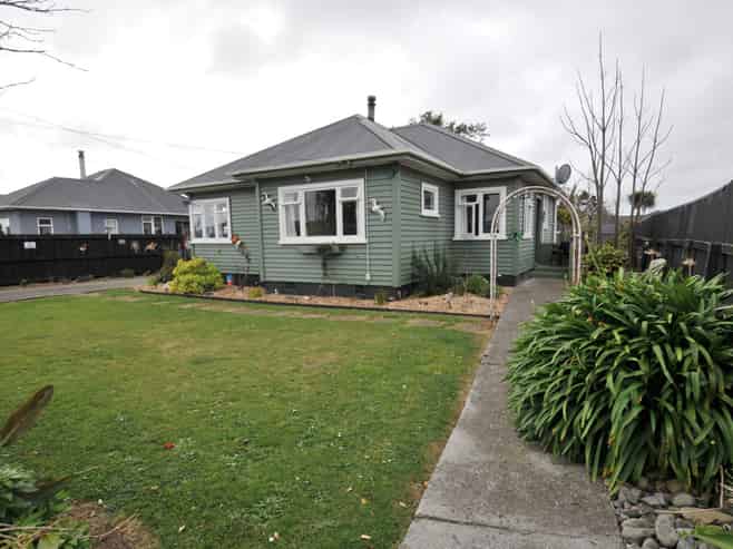27 Rutland Street, Levin