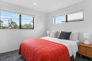 2/21 Titoki street, Te Atatu Peninsula