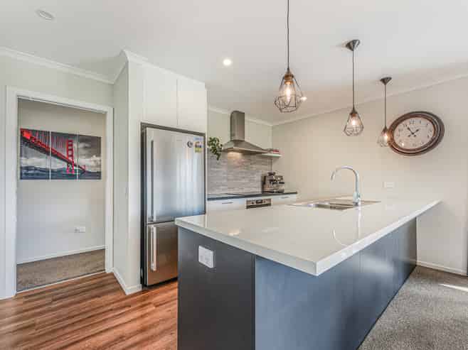 79 Galeo Road, Redwood Valley