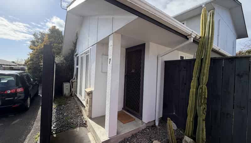7/16 Guthrie Road, Havelock North