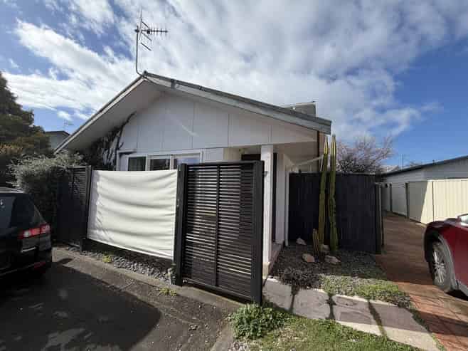 7/16 Guthrie Road, Havelock North