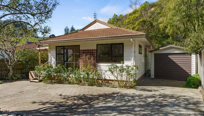 9 Roseberry Way, The Brook