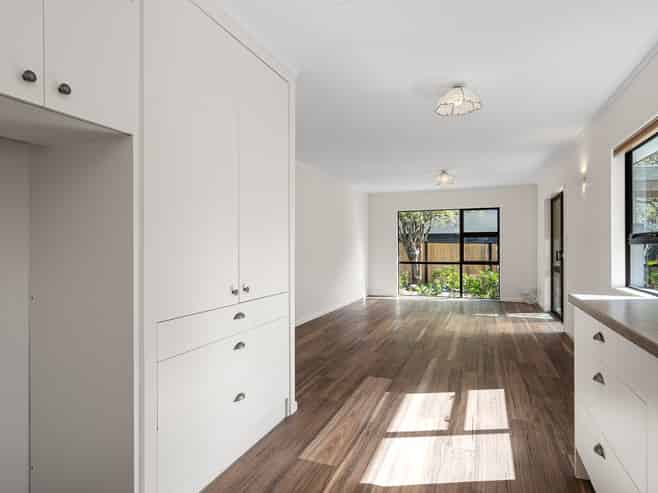 9 Roseberry Way, The Brook