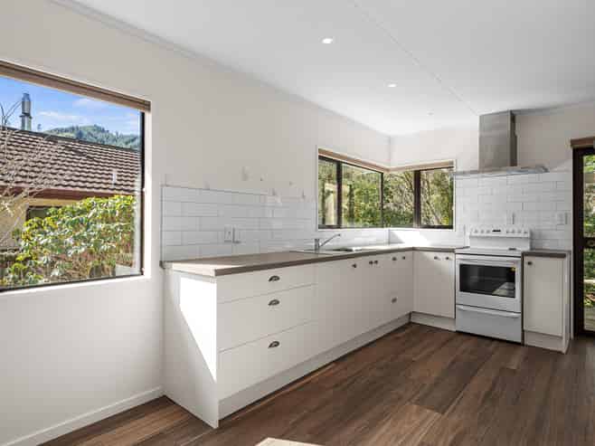 9 Roseberry Way, The Brook