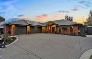 2 Ryton Way, Wigram