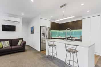4 Katipo Way, Pegasus