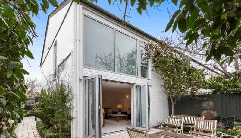 3/99 Aikmans Road, Merivale