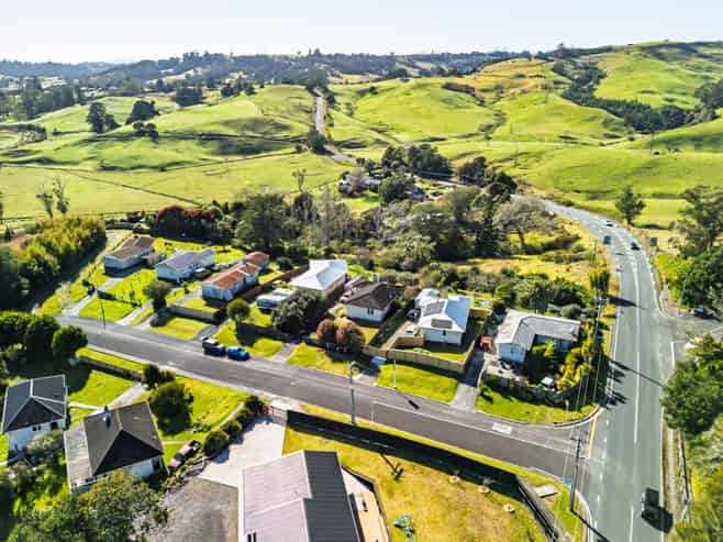 6 Whiteman Road, Kawakawa
