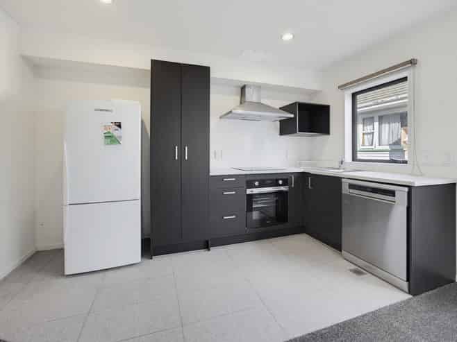 9/11 Gordon Place, Newtown