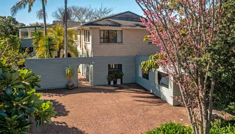 2 Geoffrey Road, Torbay