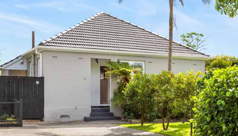 84 Daventry Street, Waterview