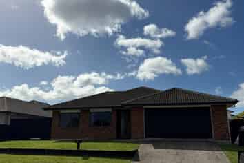 15 Wairakei Ave, Papamoa
