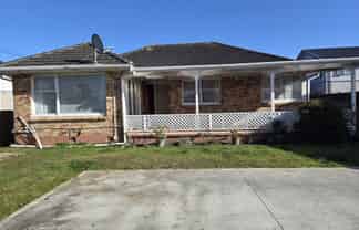 31 Cheviot Street, Mangere East