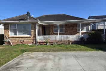 31 Cheviot Street, Mangere East