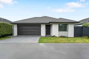 38 Skyhawk Road, Wigram