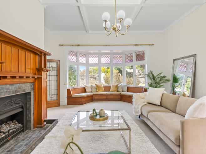 46 Lloyd Avenue, Mount Albert