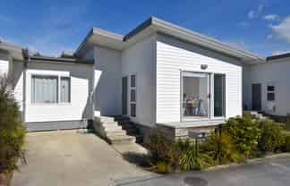 25/16 Ian Street, Koutu