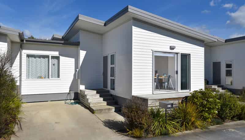 25/16 Ian Street, Koutu