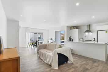 25/16 Ian Street, Koutu