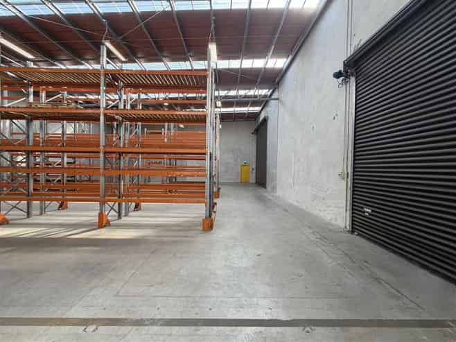 Modern Industrial Facility in a Strategic Location