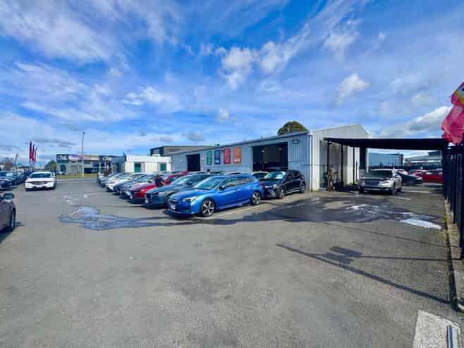 Dual access in Frankton