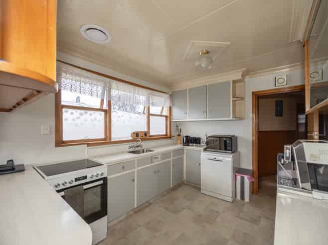 26 Arrow Crescent, Oamaru