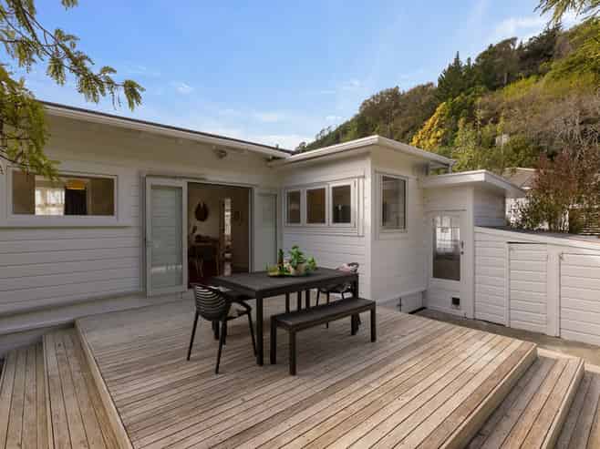 70 Weka Street, The Wood