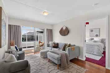 70 Weka Street, The Wood
