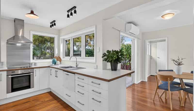 70 Weka Street, The Wood
