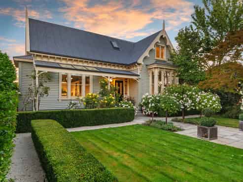 172 Blighs Road, Strowan