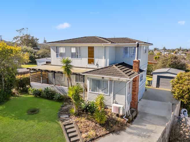 207 Don Buck Road, Massey